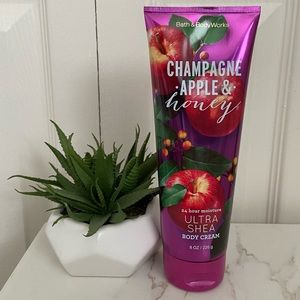 Bath & Body Works | Champagne Apple and Honey Ultra Shea Body Cream NEW 🍎 🥂